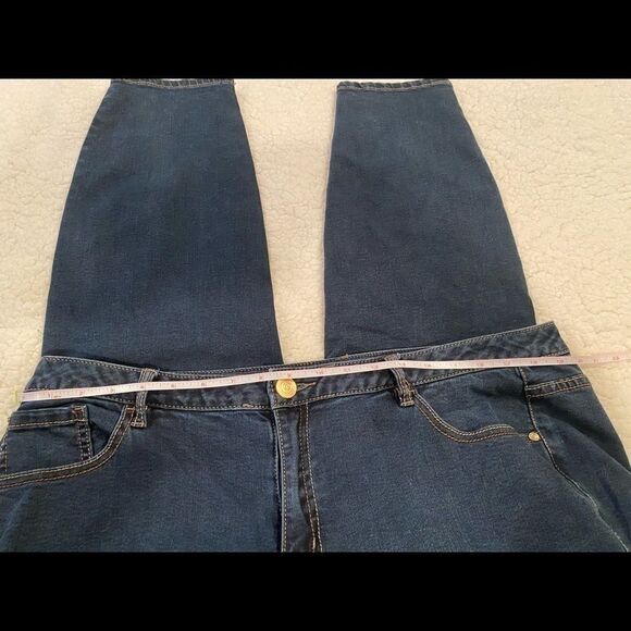 Lane Bryant  Jeans Size 18 Short - Picture 4 of 9